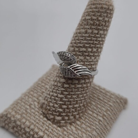 Size 7.75 Sterling Silver Cubic Zirconia Gem Wings Ring A3829 - Picture 4 of 9